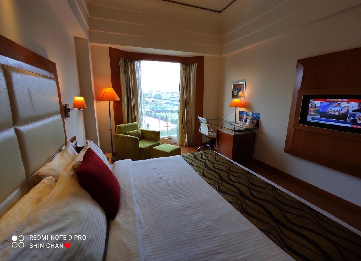 Ambrosia Sarovar Portico Харидвар Экстерьер фото