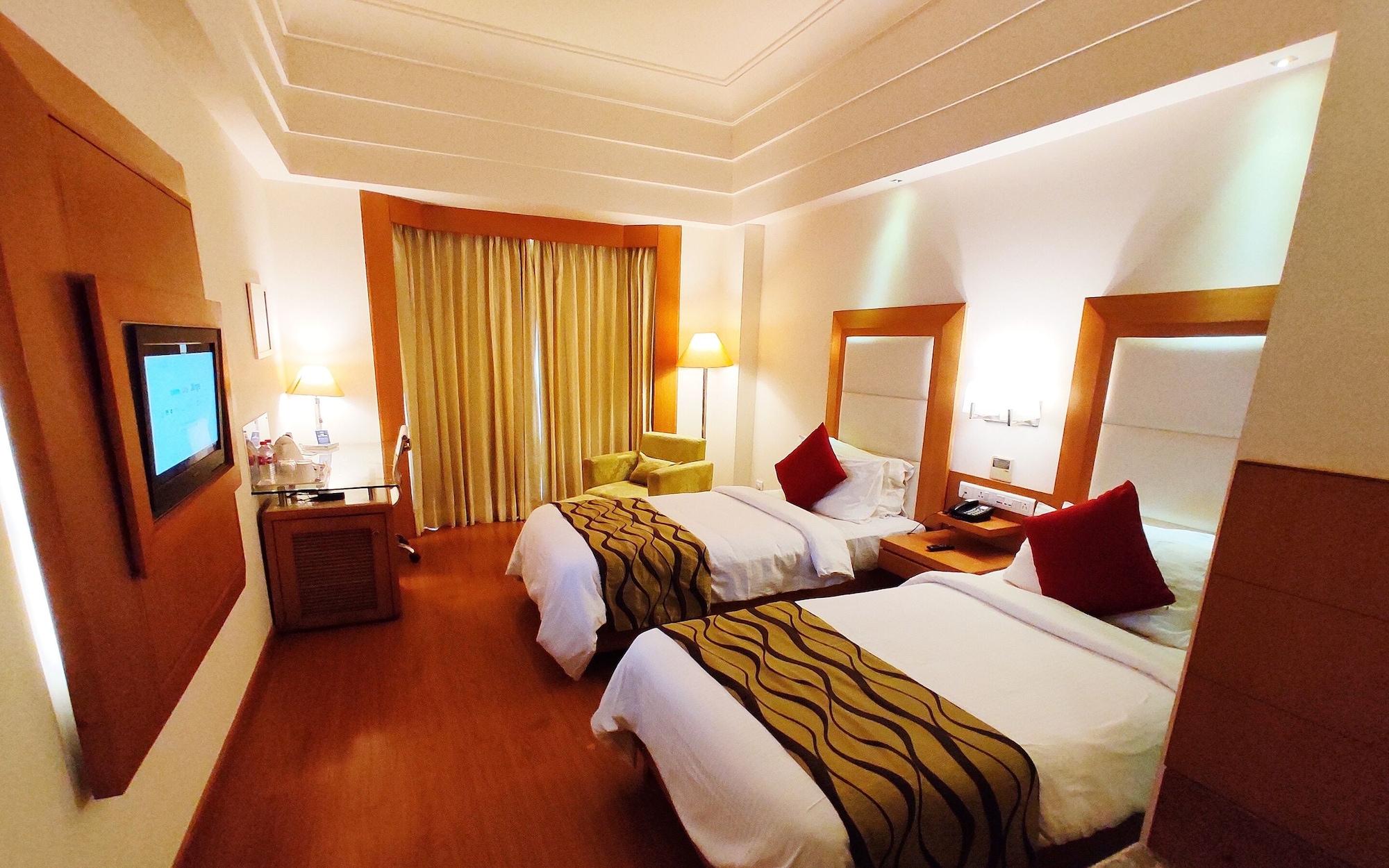 Ambrosia Sarovar Portico Харидвар Экстерьер фото