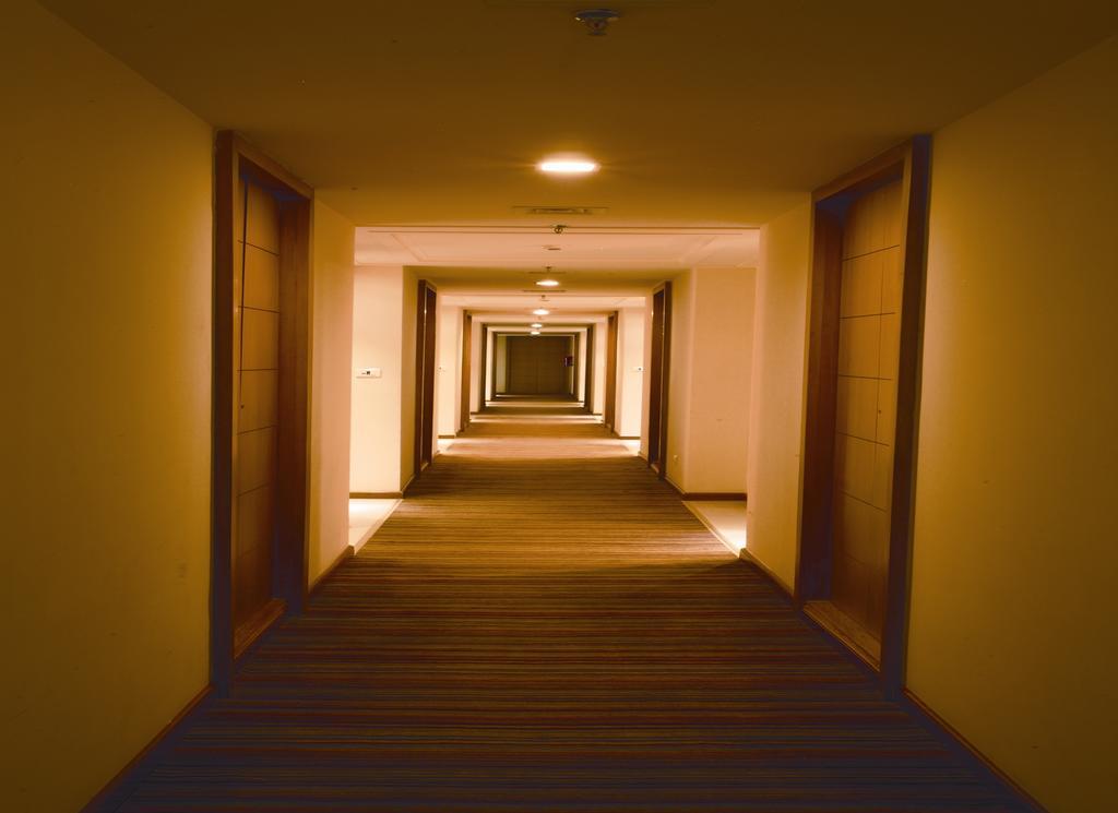 Ambrosia Sarovar Portico Харидвар Экстерьер фото